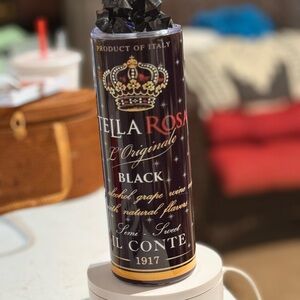 Stella Rosa Black tumbler w/3D topper